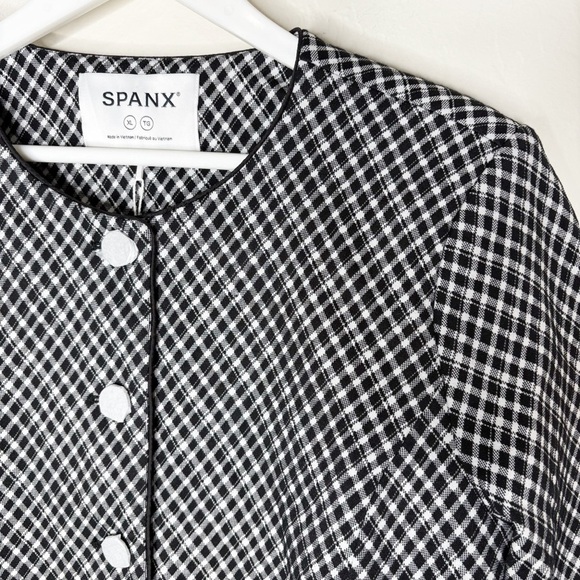 Spanx Ponte Lady Jacket in Jacquard in Classic Black Plaid - Picture 6 of 12